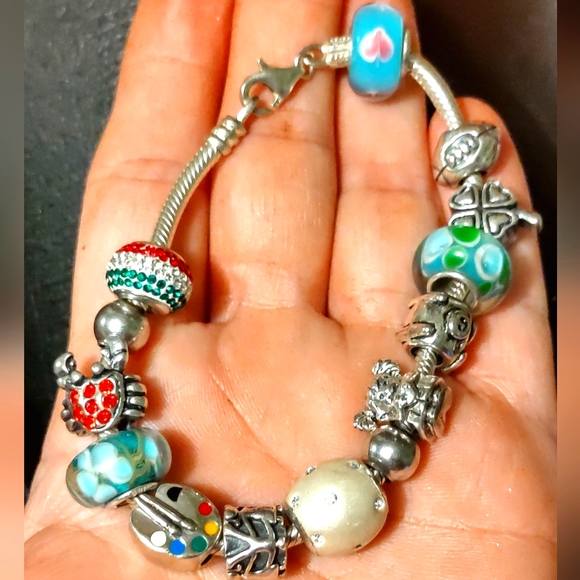Chamilia Jewelry - Sterling 925 Chamilia Charm Bracelet